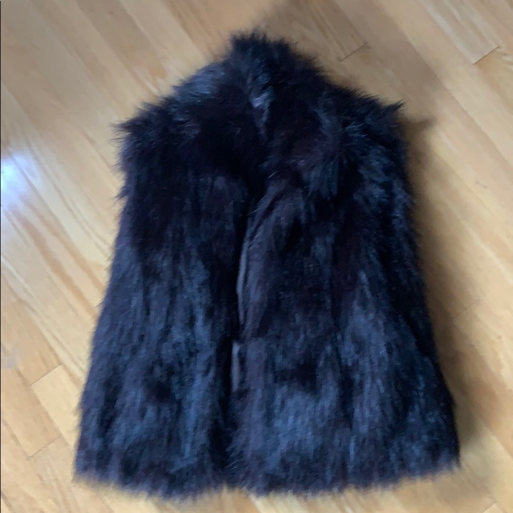 Members Only faux fur vest size Small